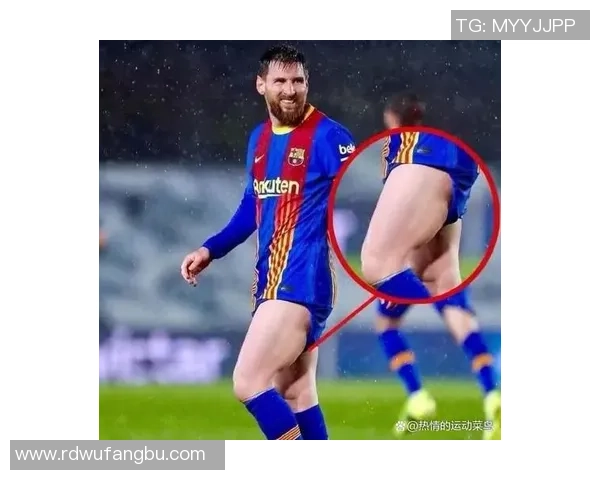 足球明星微信视频揭秘他们的训练生活与场外趣事，带你走近偶像的真实世界