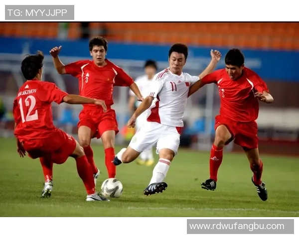 对话王强:回顾我的足球生涯与未来展望 对话王强:回顾我的足球生涯与未来展望