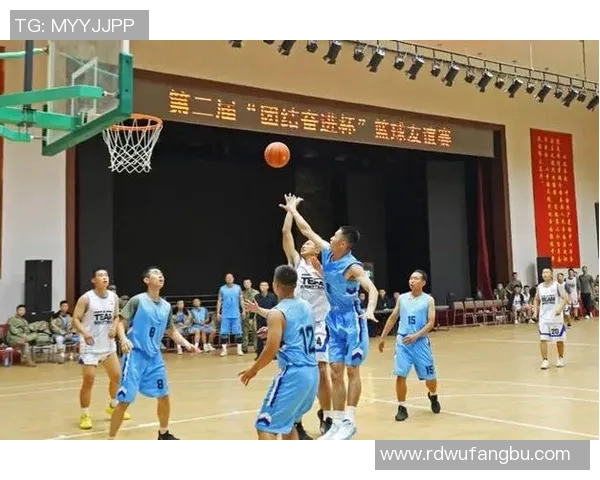 篮球盛宴:深入探索杭州篮球队的团队意识与战术魅力 篮球盛宴:深入探索杭州篮球队的团队意识与战术魅力