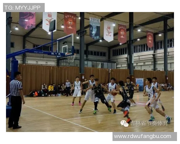 广州篮球队的速度之道：如何在赛场上掌控节奏与激情